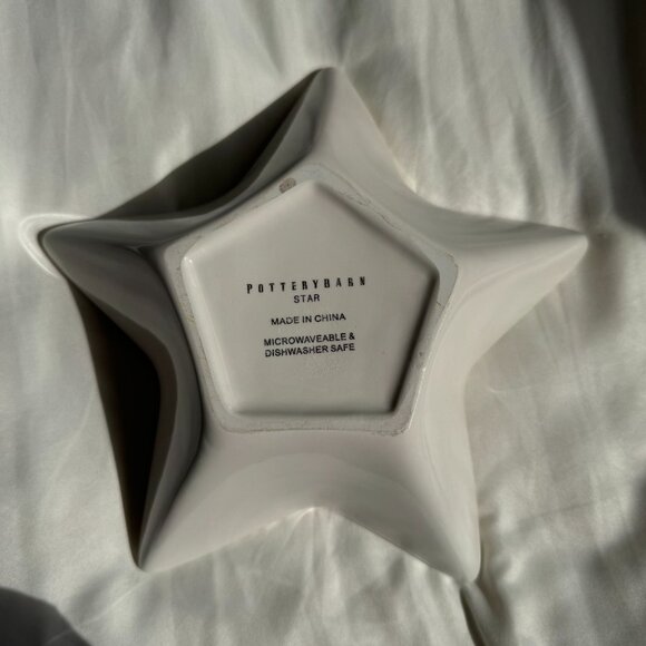 EUC, Pottery Barn Star Shape Serving Dish, Ceramic, Cream with Brown Trim, 7 in. - Picture 6 of 9